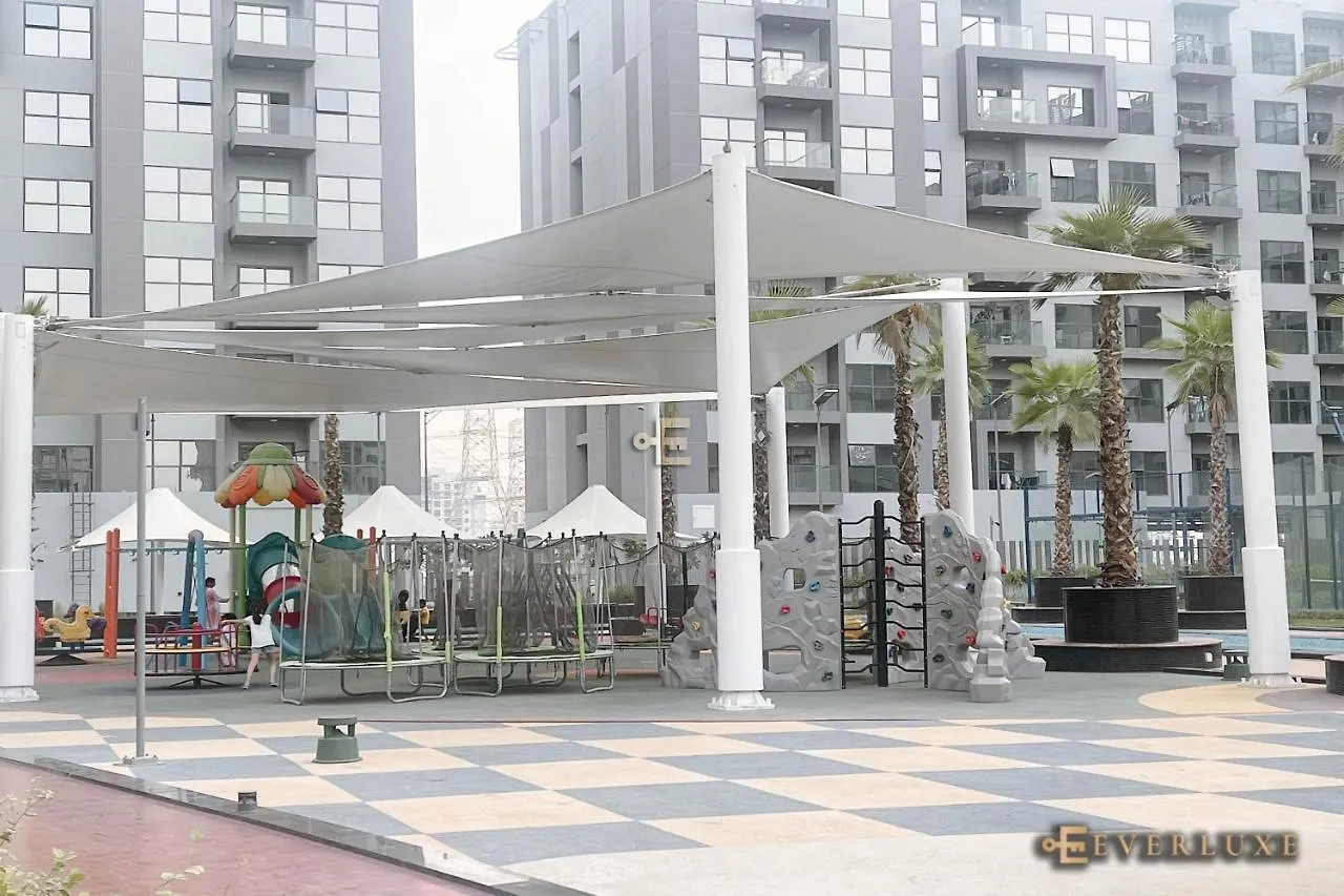 Lawnz-4 210 Apartment Dubai