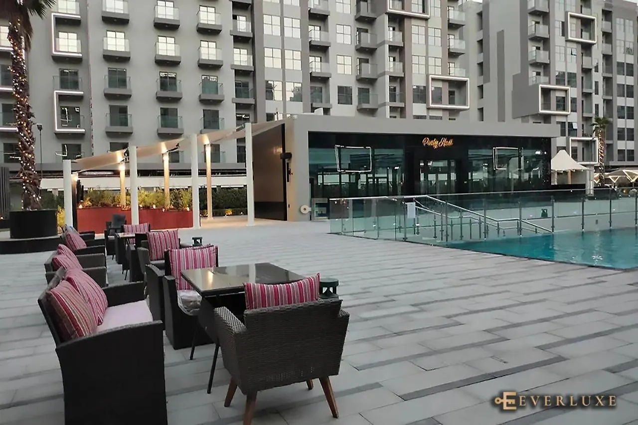 Lawnz-4 210 Apartment Dubai